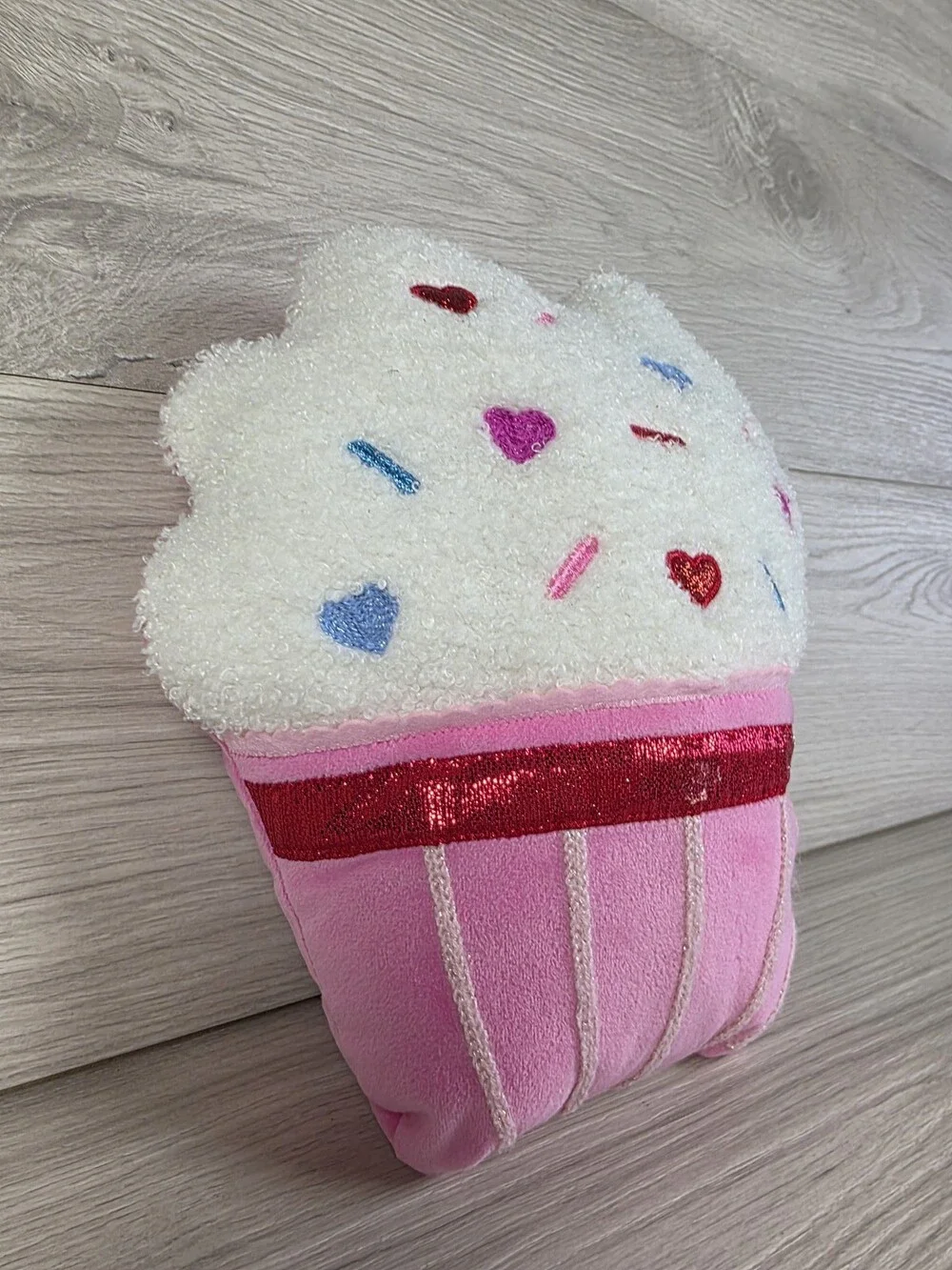 Spritz Cupcake-Shaped Plush Pillow SU22 Decorative SU22